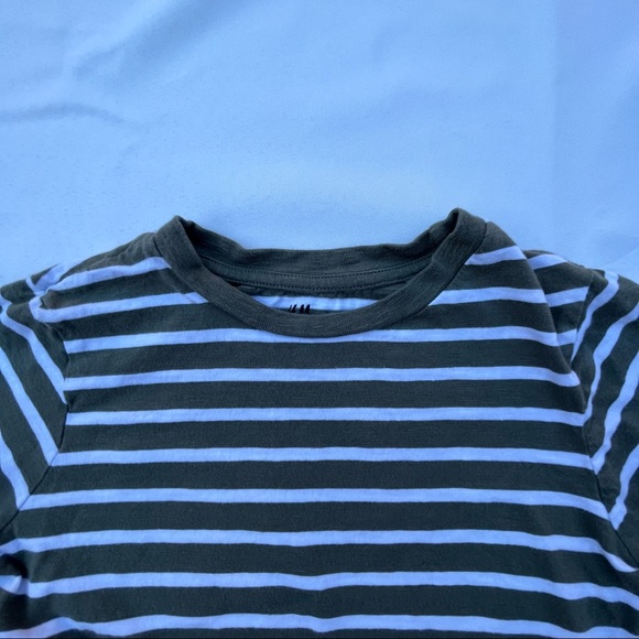 H & M Jersey Top Boys Size 6-8 Green/White Organic Cotton Striped Pullover - Picture 2 of 13